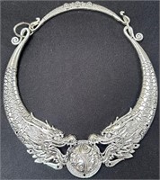 N - COSTUME JEWELRY COLLAR NECKLACE (P4)