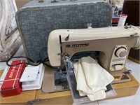 Brother Sewing Machine In Case With Accessories