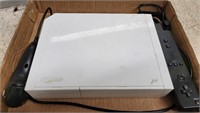 WII CONSOLE WITH CONTROLLER