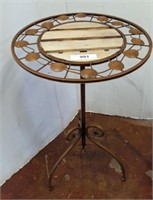 PATIO ACCENT TABLE