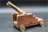 9'' BRASS AND WOOD VINTAGE CANNON MODEL