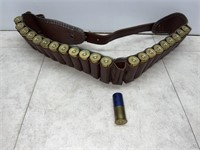 AMMO - ammo belt c/w 22 rounds 12ga #6