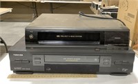 GE VHS recorder & Toshiba VHS player