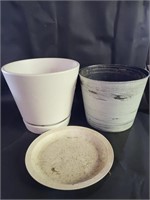 Ceramic & Plastic Planters