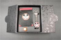 VINTAGE MICKEY MOUSE WATCH & STATIONARY PAD