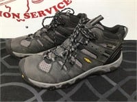 Keen Men’s 11 Hiking Shoes Lace Up Waterproof