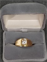 Vintage Gold Plated Crystal Ring Size 9