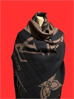 Original Louis Vuitton black Reversible Longscarf