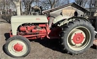 8N Ford Tractor w/shop manual