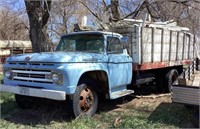 1962 Ford F600 Truck, no key or gas cap, partial