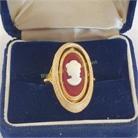 Size 5 Costume Rotating Cameo Ring