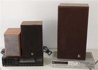 COLLECTION OF VINTAGE STEREO EQUIPMENT