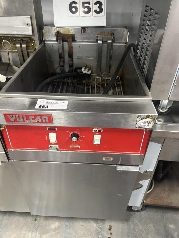 Vulcan Electric Floor Fryer 85 LBS Model 1ERD85