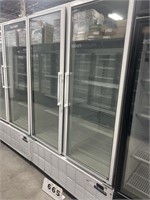 Master-Bilt 2 Door Glass Freezer Merchandiser