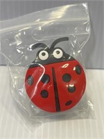 Lady bug book case knobs 5 count