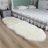 NEW $89 Soft Cozy Genuine Fluffy Sheepskin Rug