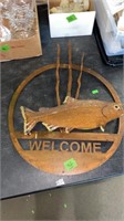 METAL TROUT WLECOME SIGN, 15" DIA