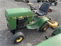 John Deere 116 Garden Tractor W Mower Deck