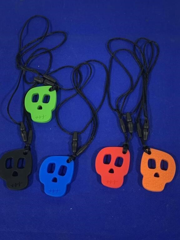SKULL CHEWELRY ADULT SENSORY NECKLACES 5PC
