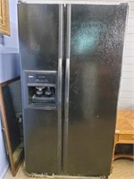 Kenmore ColdSpot 2 Door Refrigerator