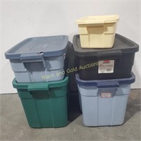 (5) Storage Containers with Lids
