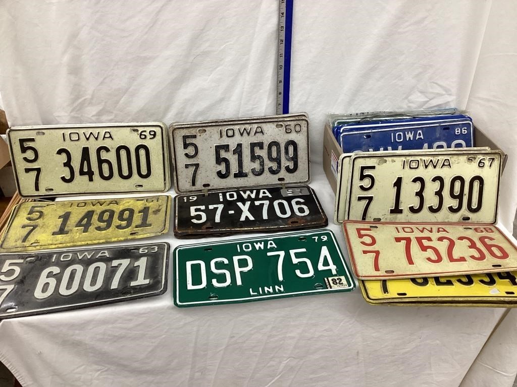 (17) Sets of Iowa License Plates