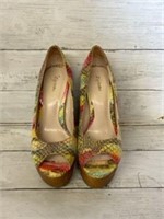 Colorful heels Womens Shoes size 6,5