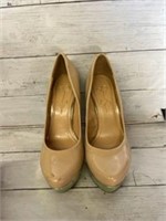 Tan and green heels Womens Shoes size  7