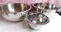 3 Wolfgang Puck Stainless Steel Mixing Bowls
