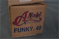 Funky .40 Camodel S.R.L.