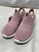 Skechers Women’s Shoes Size 9
