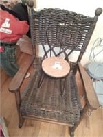 Display chairs for dolls