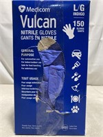 Medicom Nitrile Gloves Size L *Opened Box