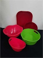 Assorted sizes of plastic bowls and baskets with