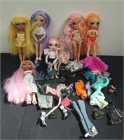 Rainbow High dolls with accessories