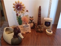 Decorative pieces, tiki tower, ceramic duck