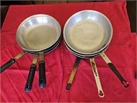 Lot of 6 10.5 inch commercial skillets