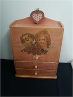9x 4.5 F 14.5 in vintage jewelry box the heart on