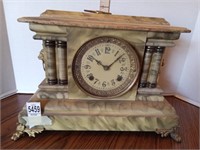 New Haven mantle clock with key