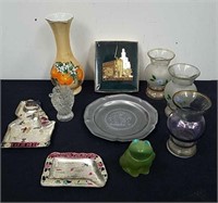 Vintage vases, and souvenir trays