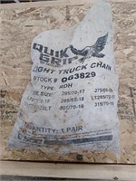 Quick Grip light truck tire chains 15 to 18 inch