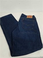 Size 34/32 Levi's 514 jeans