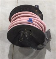 Central Pneumatic 50in hose reel w/ air hose