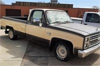 1986 Chevy Square body pickup truck