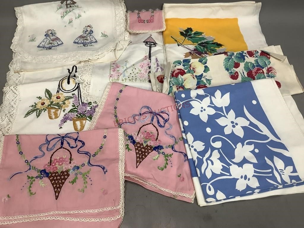 Embroidered Table Runners and More