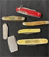 Large group of vintage pocket knives