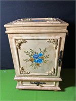 Thomas Pacconi Cream Floral Jewelry Box w Key
