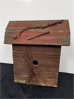 Rustic birdhouse 20.5 x 18 in
