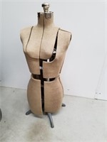 Adjustable mannequin 38 in tall