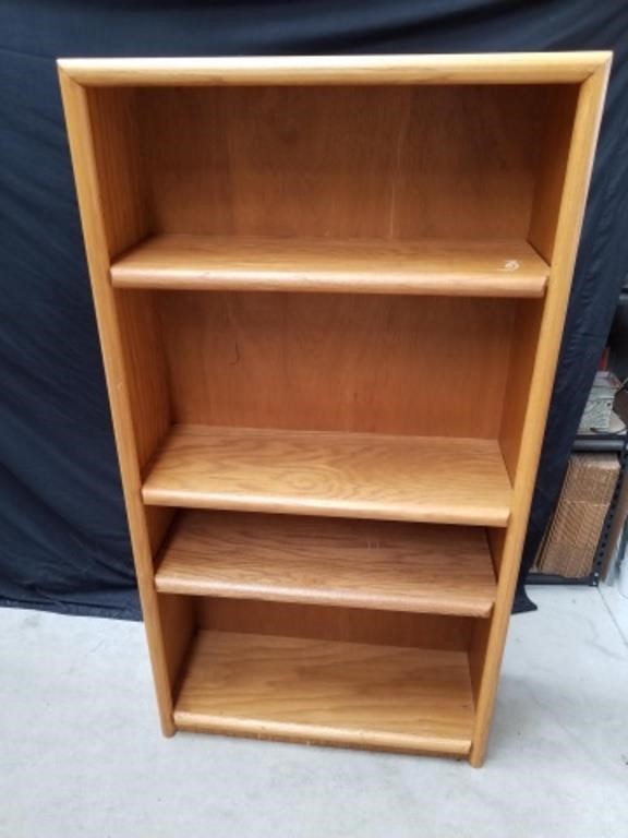 Bookshelf 32x60x12 in solid oak